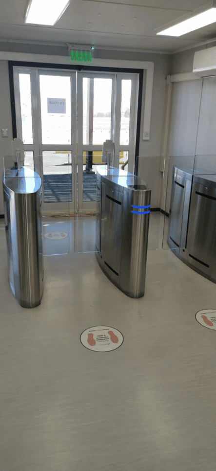 Pasillos motorizados de vidrio para Control de acceso peatonal